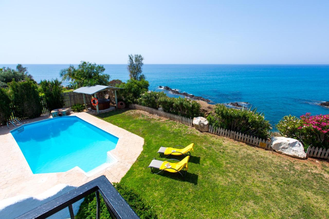 Villa Clarissa & Carmel View Paphos Exteriér fotografie