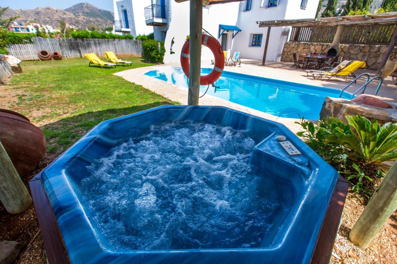 Villa Clarissa & Carmel View Paphos Exteriér fotografie